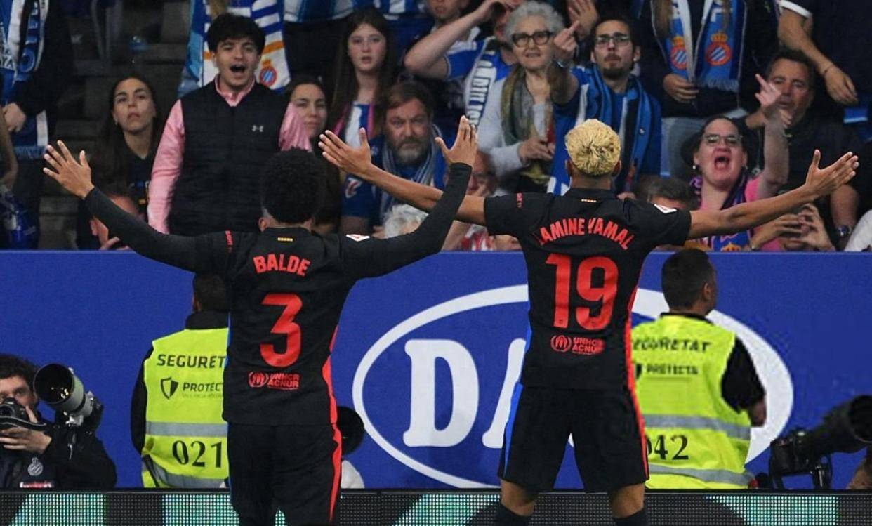 国王险胜刷新队史纪录，连续三场30+关键表现点燃全场！